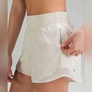 Lululemon Hotty Hot High-Rise Lined Short 4"